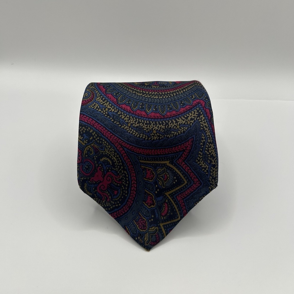 Rooster Necktie Paisley Print  100%‎ Silk Red Blue 3.25" x 58" USA